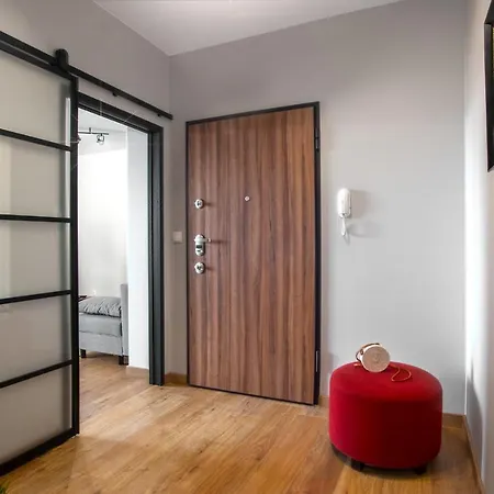 M&j - Garden Gates Apartment