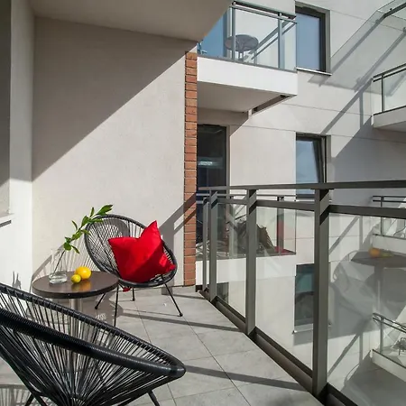 M&j - Garden Gates Apartment